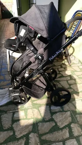Vendo carrinho de bebe