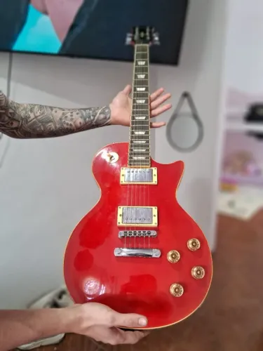 Guitarra elétrica estilo Les Paul