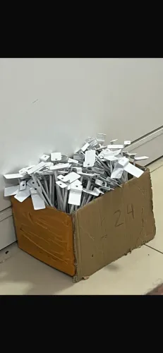 Gancho 20cm branco para expositor 94 unidades