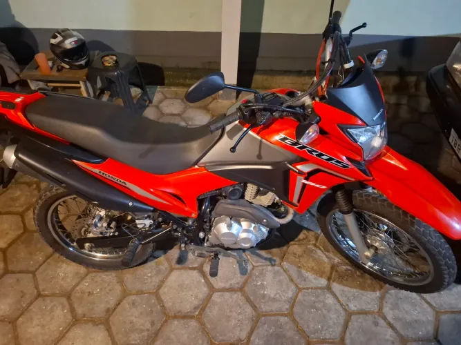 BROS 160 ano 2023 13mil km