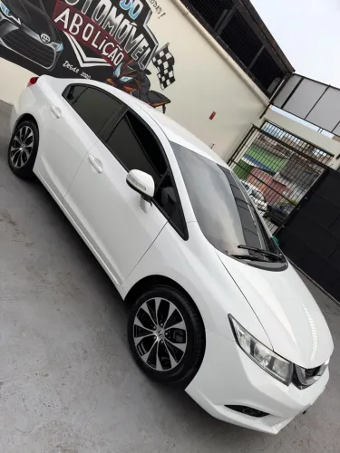 Honda Civic Sedan LXR 2.0 Flexone 16V Aut. 4P 2015