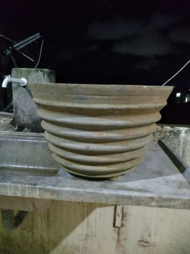 Jarro cerâmico para plantas