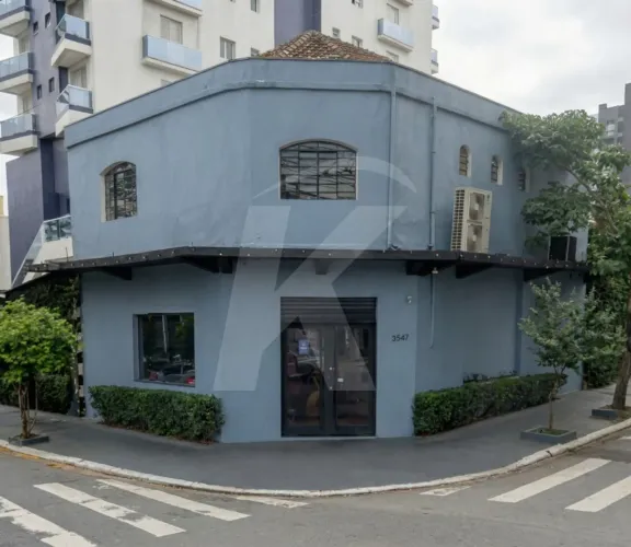Ponto Comercial com Sobreloja em Santana na Avenida Ataliba Leonel