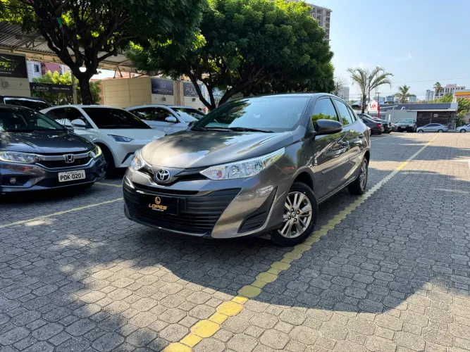 Toyota Yaris XS Connect Sedan 1.5 Flex 16V AUT 2022