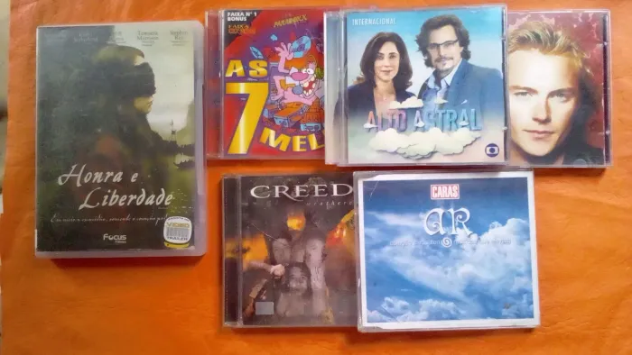 Dvds e CDs 5,00