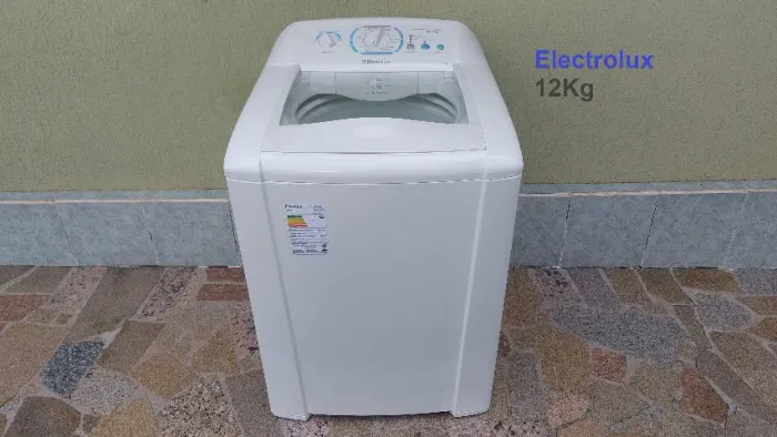 Máquina de lavar roupas Electrolux 12Kg Turbo Limpeza - ac. cartão