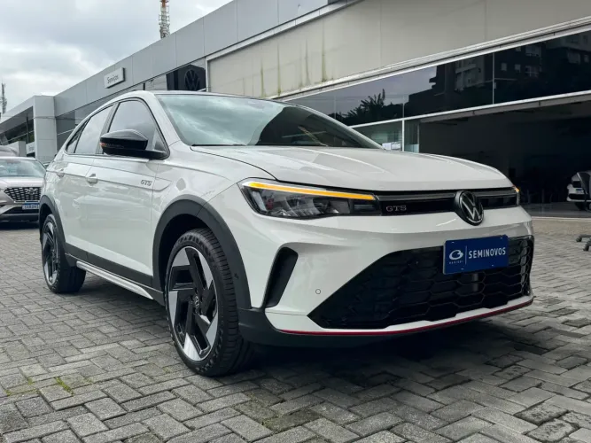 Volkswagen Nivus GTS 1.4 250 TSI Flex Aut. 2026