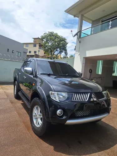 Mitsubishi L200 Triton HPE 3.2 CD TB Int.diesel AUT 2010