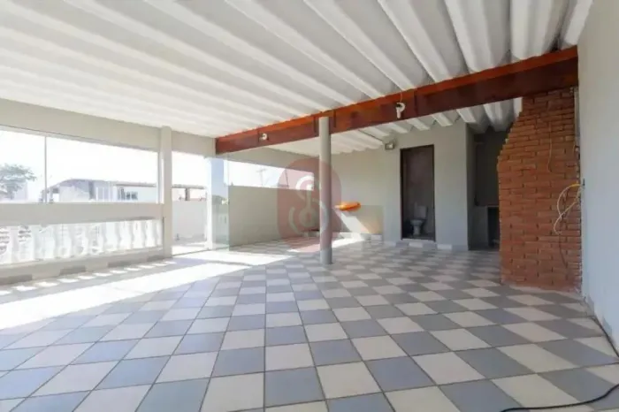 Sobrado na Vila Carrão.