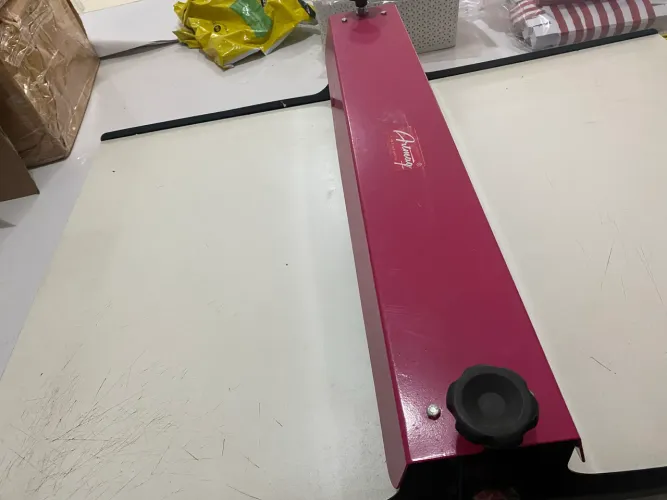 Máquina de Corte e Vinco Manual - 80 Cm ARTMAQ