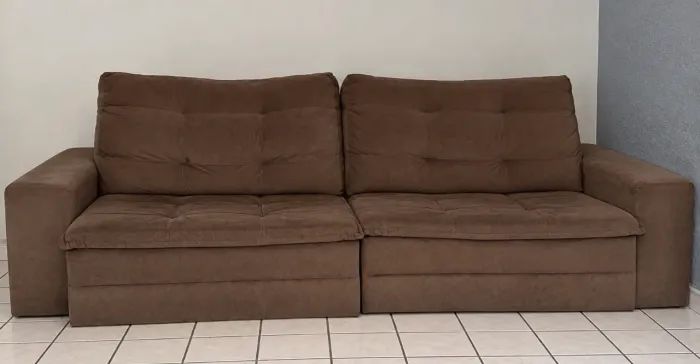 Sofá retrátil