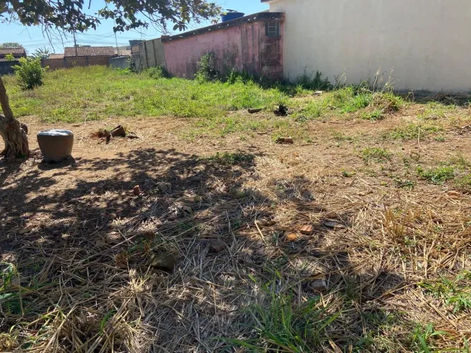 Lote totalmente murado em Sete Lagoas