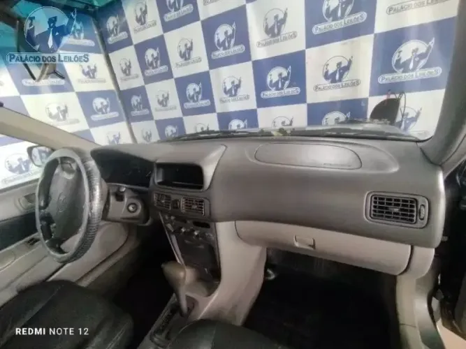 F sucata Corolla 2001