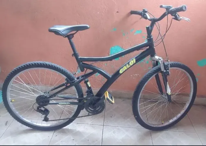 Bicicleta Caloi aro 26 top toda completa faço entrega grátis