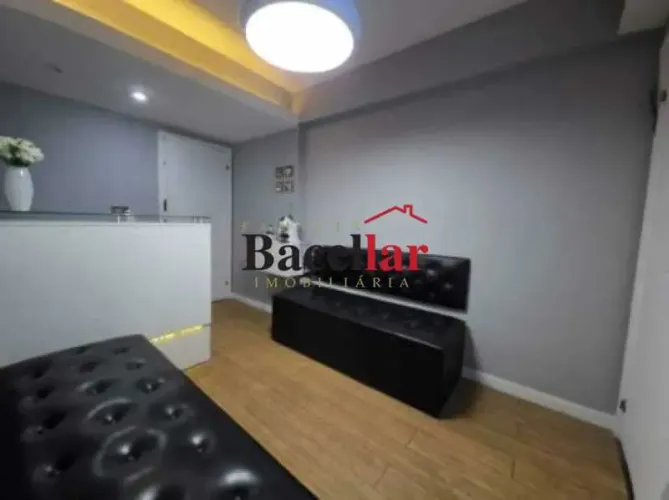 Sala : / Comercial / Copacabana