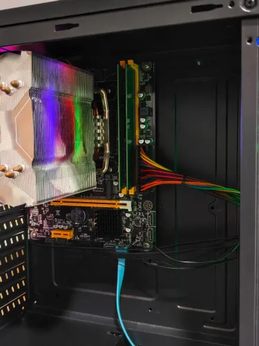 Pc Gamer Ryzen 5 5600GT 16GB DDR4