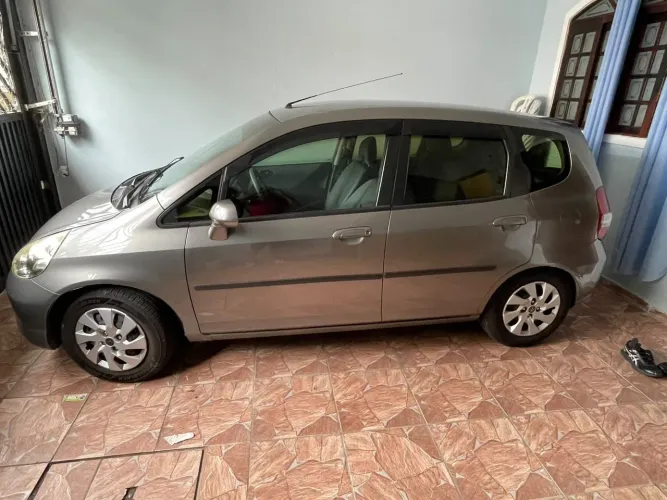 Honda Fit LX 1.4/ 1.4 Flex 8v/16v 5P Mec. 2005