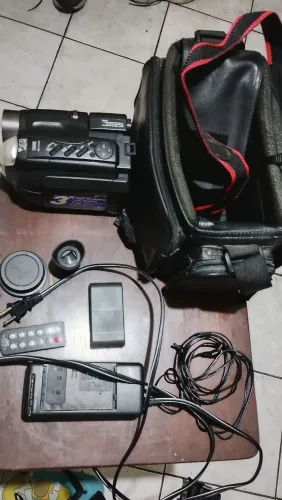Para vender hoje 2 filmadoras