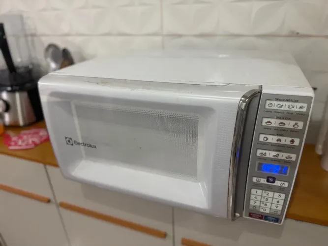 Microondas entrego