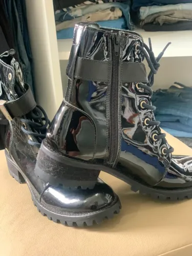 Bota Schutz cano curto NOVA