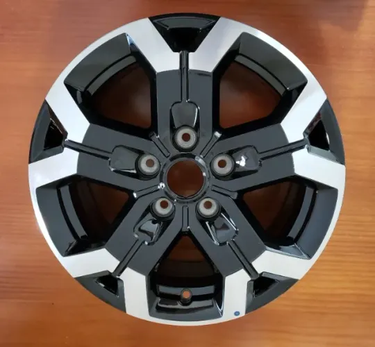 Roda Aro 16 Diamantada Renault Oroch / Duster - NOVA NA CAIXA