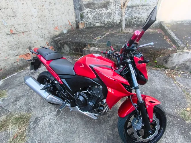 Cb500f 2014 vermelha novíssima