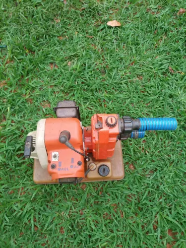 Motor bomba sthil P835 R$ 930,oo celular 61- *