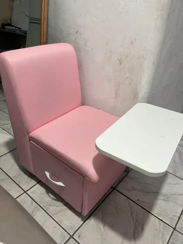 Mesinha de manicure cirandinha rosa