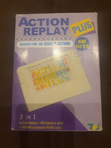 Action Replay Plus 4mb Saturno