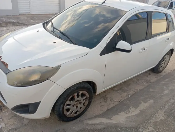 Ford Fiesta S 1.0 8V Flex 5P 2014