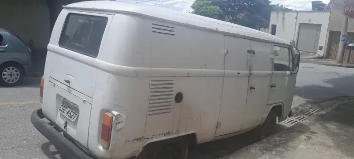 Volkswagen Kombi Standard/ Luxo/ Serie Prata 1996