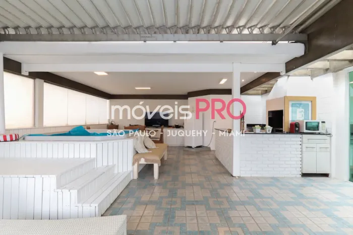 Excelente cobertura à venda de 495m² em Bela Vista
