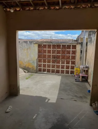 Vendo essa casa no bairro José Carlos de Oliveira