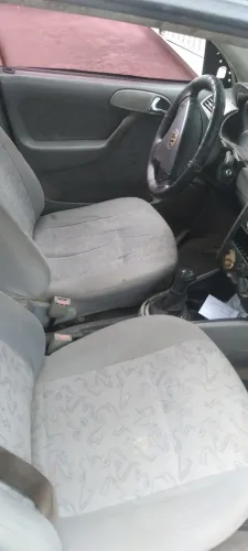 Volkswagen Gol Geração III Plus 1.0 MI 16V Gasolina Mec. 2P 2001