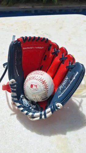 Luva baseball