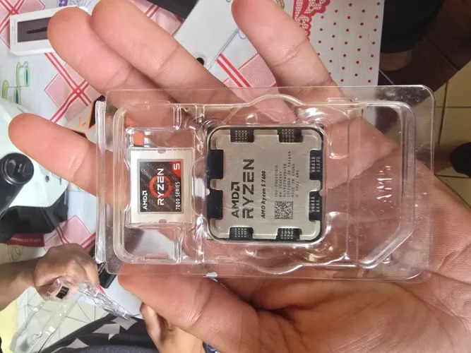 Ryzen 5 7600
