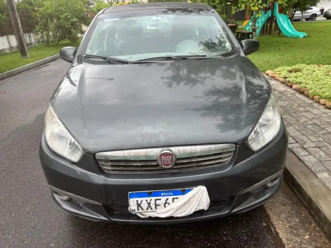 Fiat Grand Siena Essence Dual. 1.6 Flex 16V 2015