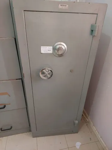VENDO COFRE DE SEGURANÇA - R$ 400,00