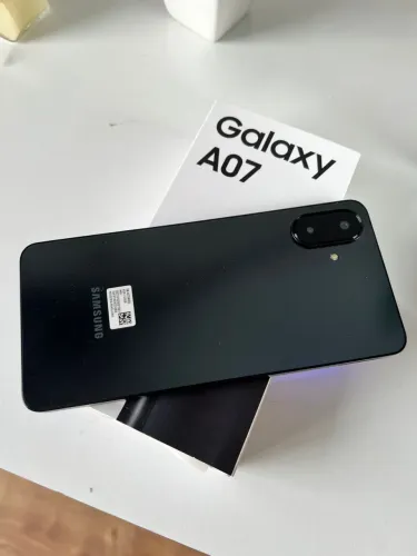 Celular galaxy novinho