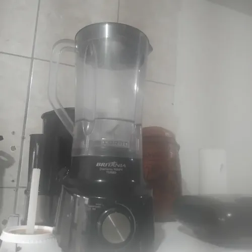 Liquidificador Britânia pouco uso