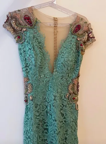 Vestido Raro