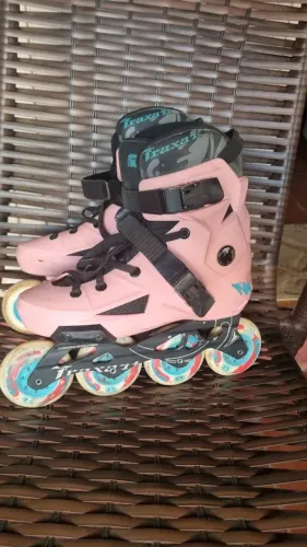 Patins Traxart Freestyle Revolt Rosa - Bom Estado