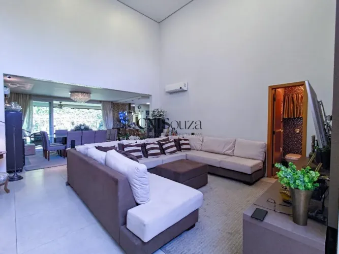 Casa à venda em Londrina, Recanto do Salto, com 4 suítes, com 311.17 m², Condomínio Sun La