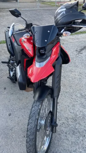 ? Yamaha XTZ 250 Lander 2025/2025 - Vermelha (Impecável!) 27.mil