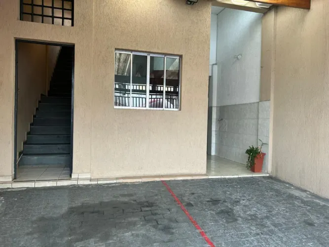 Sobrado para venda em Parque Continental II com 4 quartos, 181m²
