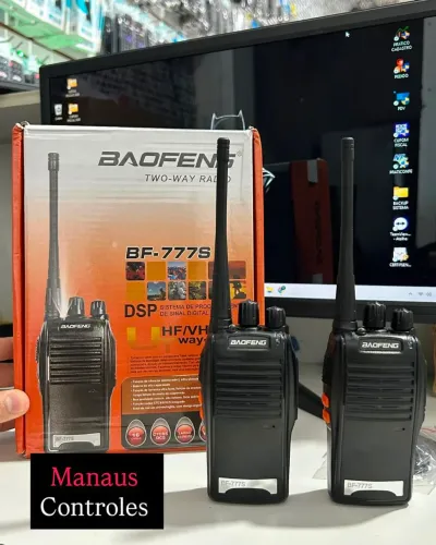 Par de rádio comunicador baofeng completo