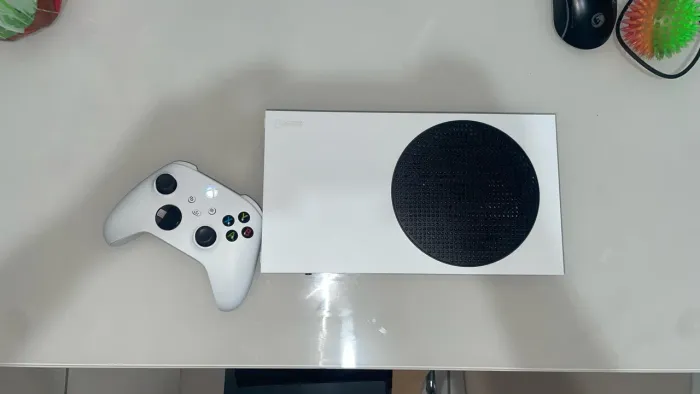 Xbox Series S 512GB - Impecável + 1 Controle Original
