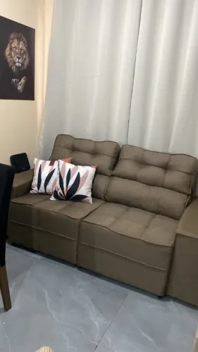 SOFÁ 2 METROS