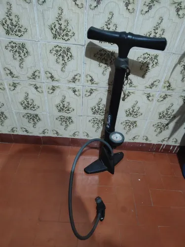 Bomba de Ar para bike e carro