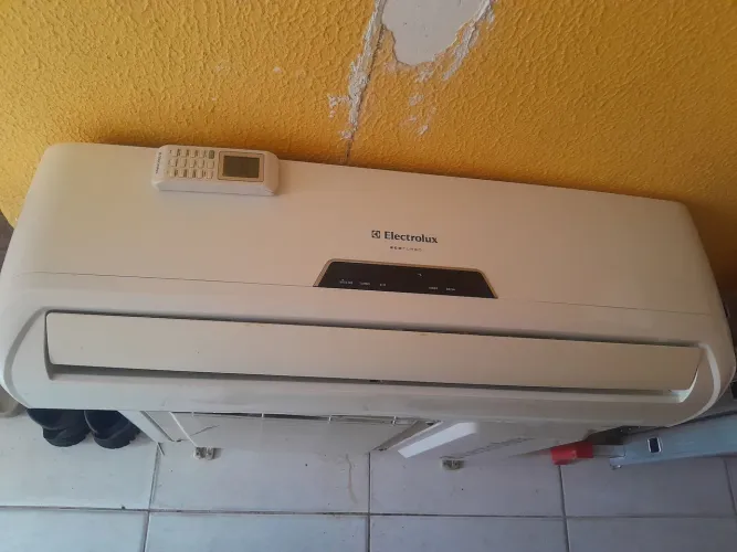 Ar-condicionado Electrolux 12mil btuus